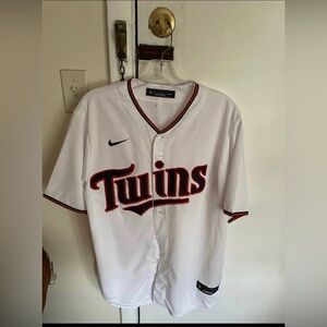 Minnesota Twins Nike men’s MLB Coolbase jersey L